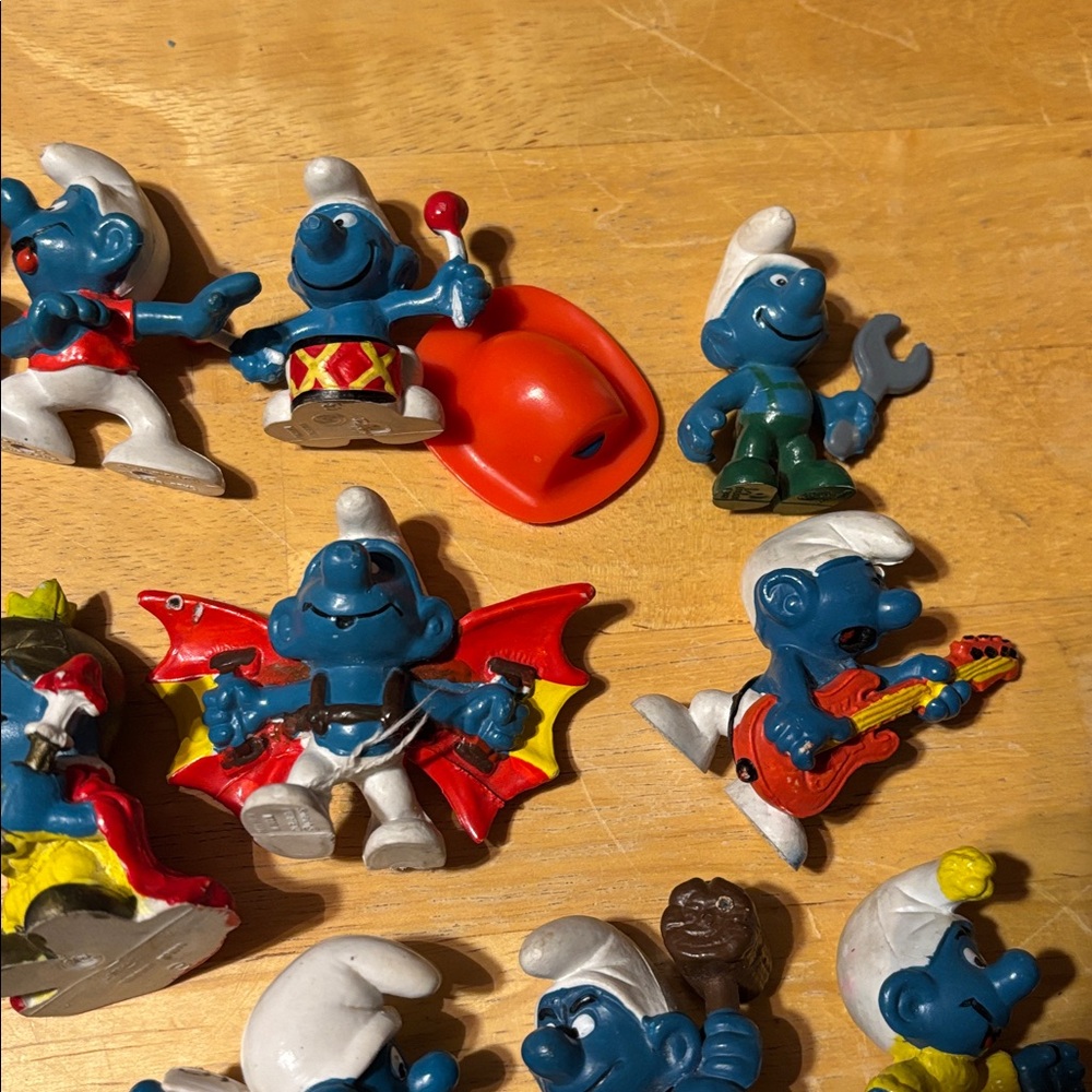 Set of 15 Vintage Smurfs Action Figures - Picture 3 of 5